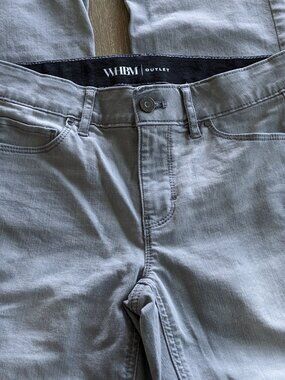 White House Black Market Outlet, Gray Distressed Slim Boot Flare Pants, Size 25